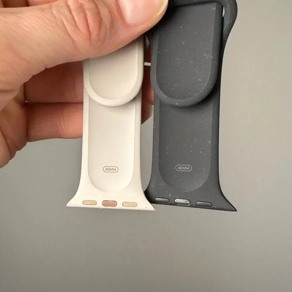 Apple Watch White & Black Rubber Sport Bands Size S/M